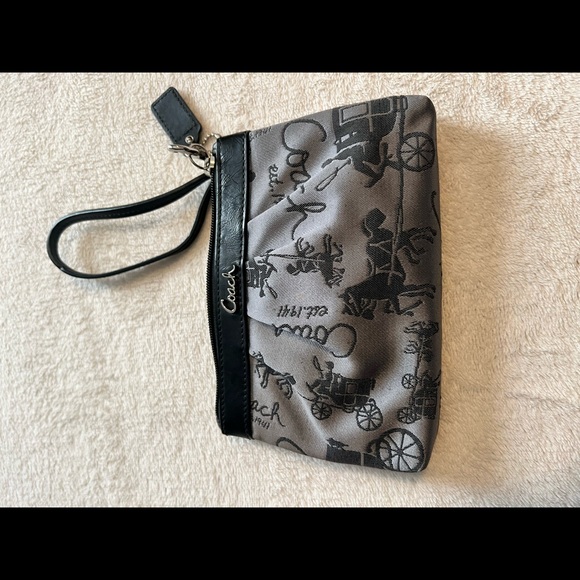 Coach wristlet - Picture 1 of 2